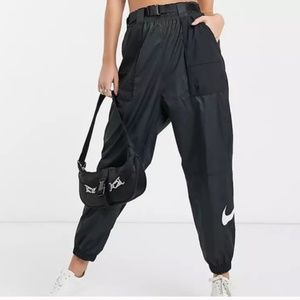 Nike Joggers with Belt Pants DB3866-010 Black White Swoosh Women’s XS NWT